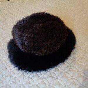Real knitted brown fur mink hat with black fur band